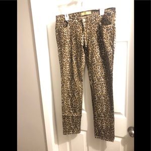 Leopard jeans